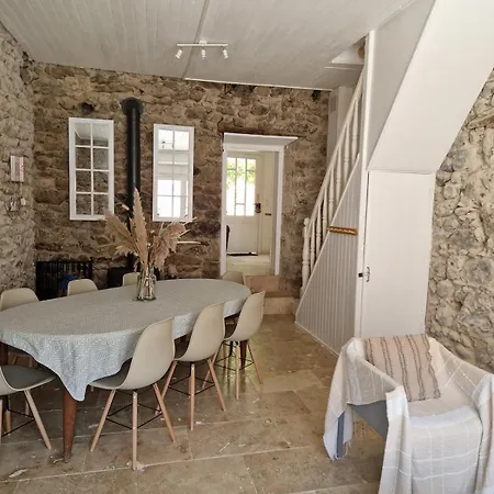 Maison Familiale Centre * Lamastre